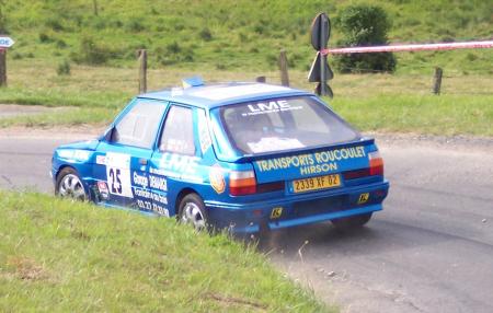 R11 maxi kit car